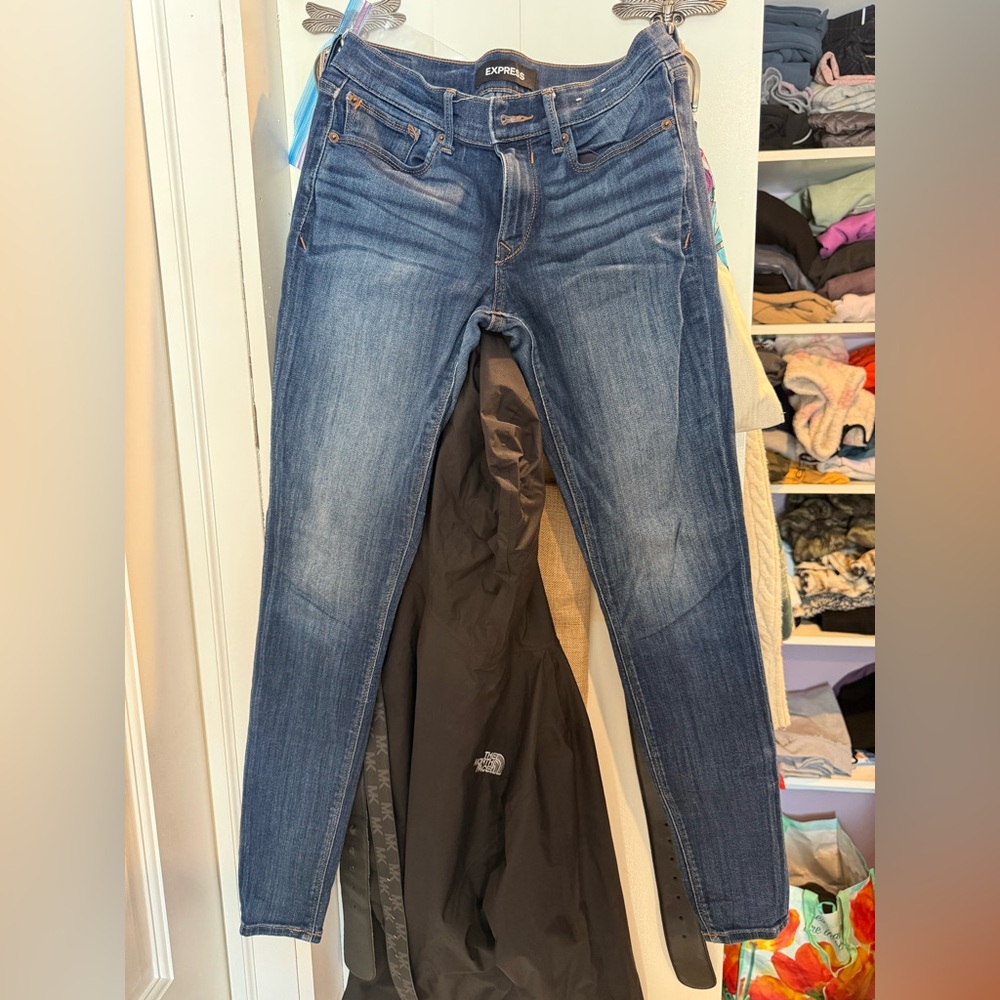 Express Women's Blue Skinny Jeans